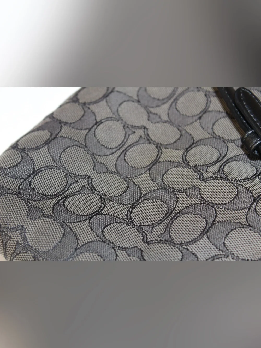 Coach Signature File Bag-Crossbody